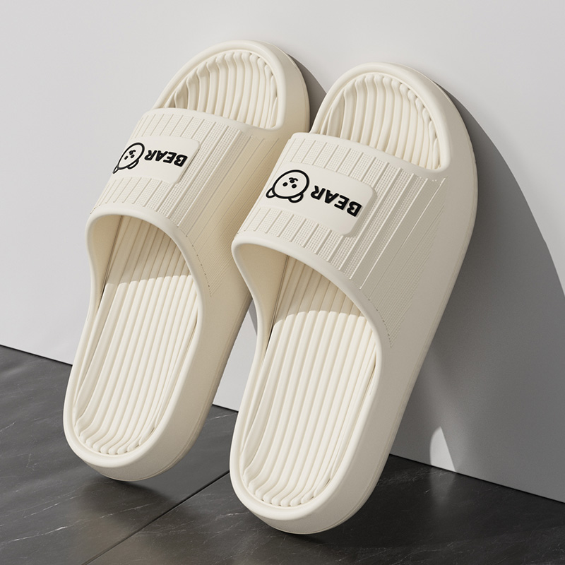 Miękkie kapcie w kształcie chm – Mule Slip On recenzja i cena